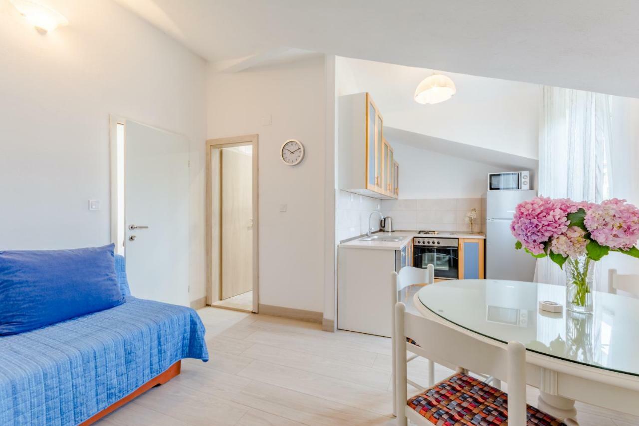 Villa Dinka Sutivan Εξωτερικό φωτογραφία